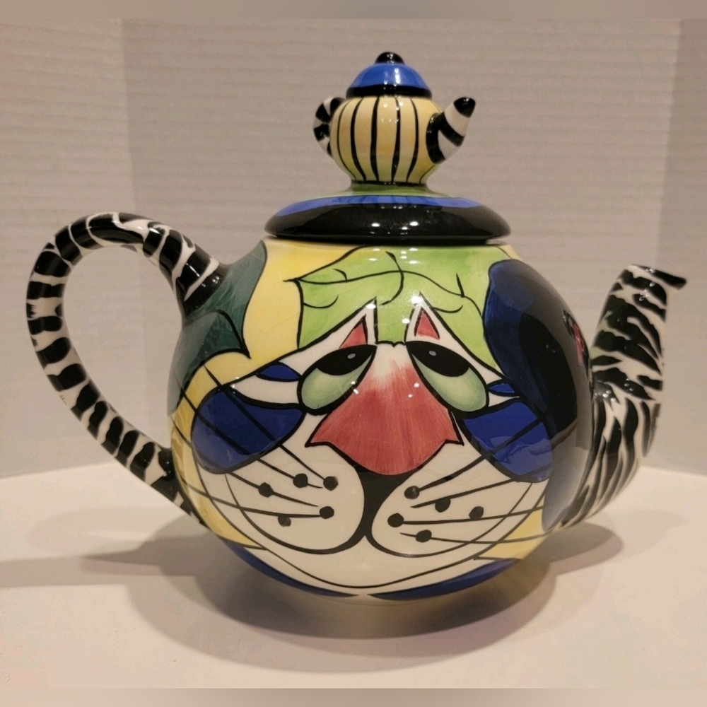 Clancey Teapot Lynda Corneille's Sealed With A Kiss (SWAK) Collection 2002